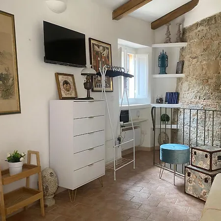 Pietre Antiche St John Tatil Evi